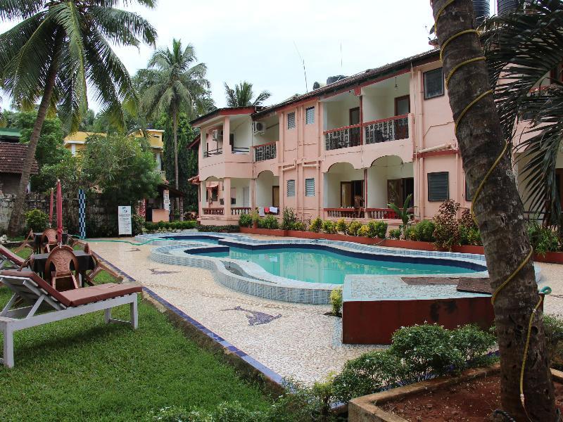 קלנגוטה Hotel Lua Nova מראה חיצוני תמונה