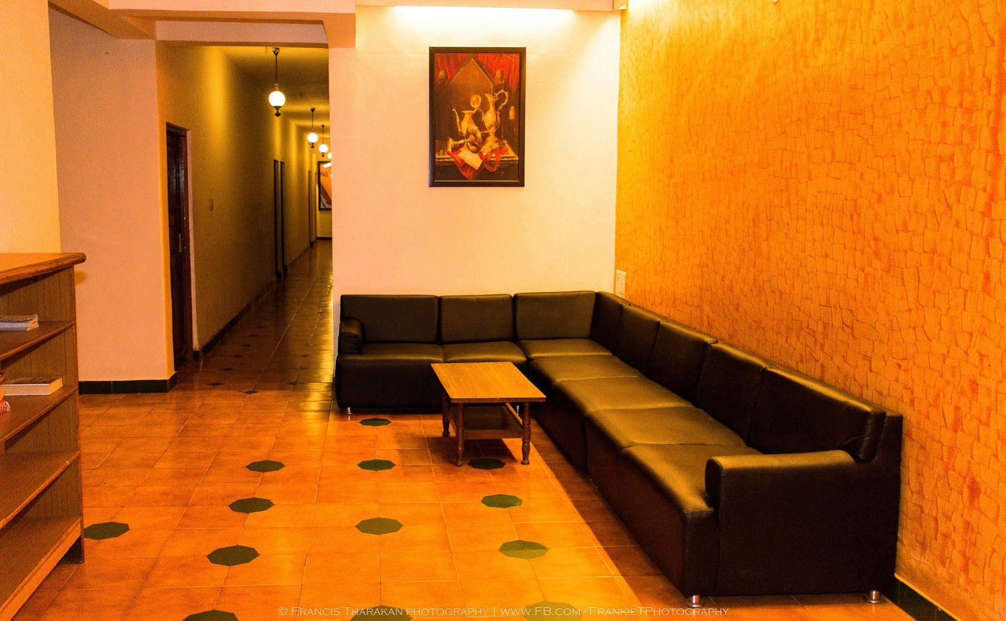 קלנגוטה Hotel Lua Nova מראה חיצוני תמונה